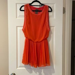 Cute dress with pleats and beading detail
